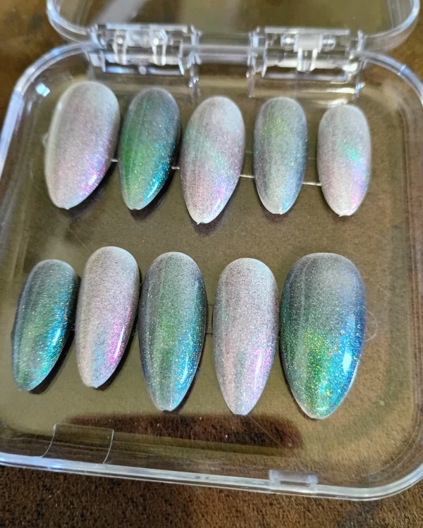 Pastel Almond Tip